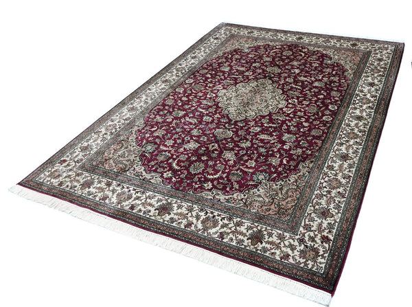 Kashan 999 Multi 171cm x 256cm (B.No. 334)