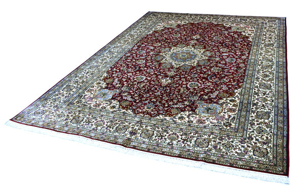 Kashan 999 Multi 220cm x 305cm (B.No. 372)